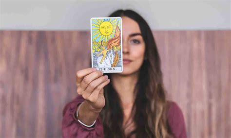 Qué carta del Tarot eres según los signos zodiacales y cuál es su