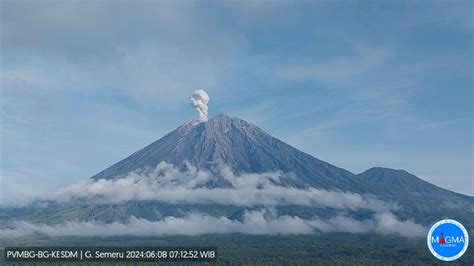 Gunung Semeru Erupsi Ketinggian Letusannya Capai 600 Meter Okezone News