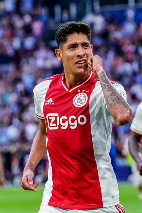 Edson Lvarez Anota En Goleada Del Ajax En La Champions