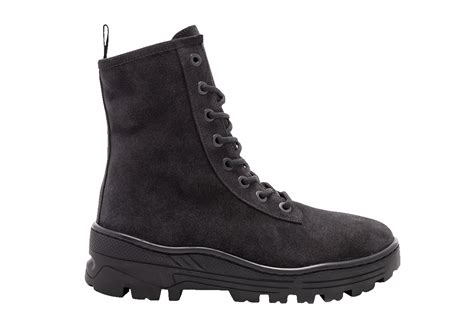 The Best YEEZY Boots, Ranked | SneakerNews.com