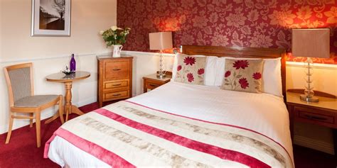 Accommodation Hotel Rooms in Westport Town, Mayo | Clew Bay Hotel