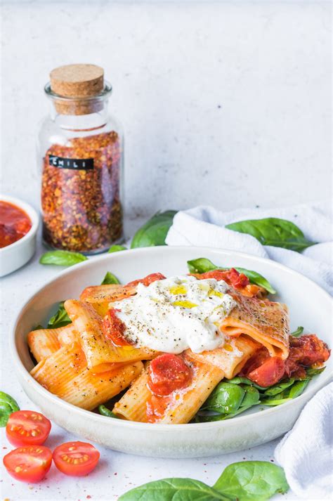 Rigatoni La Tomate Et Burrata La Cuisine De G Raldine