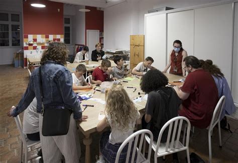 Spectacle Atelier d arts plastiques au musée de la vie bourguignonne à