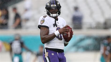 Lamar Jackson Criticized For Vulgar Tweet At Fan After Loss To Jaguars