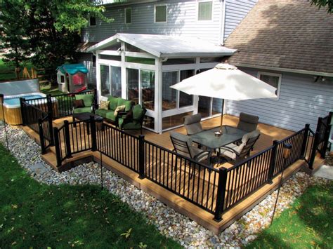 Black Aluminum Railing - DutchwayDutchway