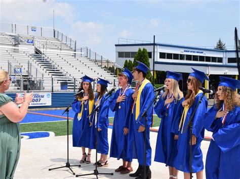 MacArthur High School Sends Off The Class Of 2021 | Levittown, NY Patch