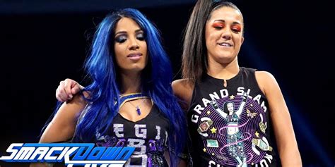 5 Reasons Why Sasha Banks & Bayley Should Feud (& 5 Reasons They Should ...