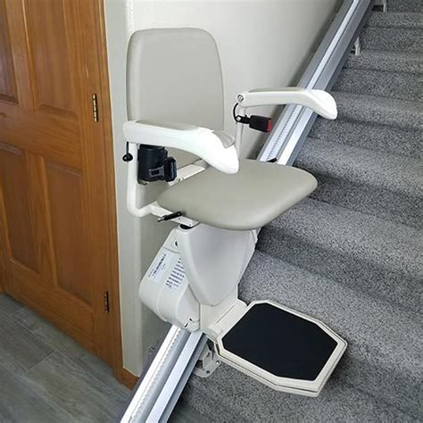 Harmar SL600 Stair Lift - Home For Life Advantage