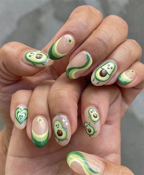 Diseños de uñas para as amantes del aguacate Es la Moda