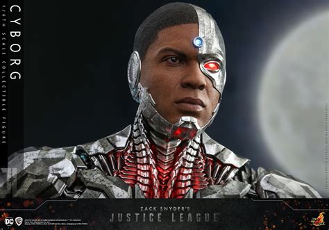 Zack Snyder S Justice League Cyborg Figure By Hot Toys The Toyark News