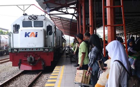 Kai Daop Madiun Sediakan Tiket Per Hari Pada Momen Nataru