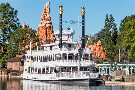 Mark Twain Riverboat Disney Wiki Fandom