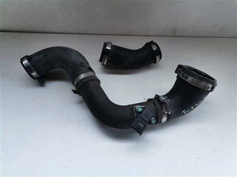 Przewód intercoolera Hyundai Tucson II 1 6 T GDI 10727486094