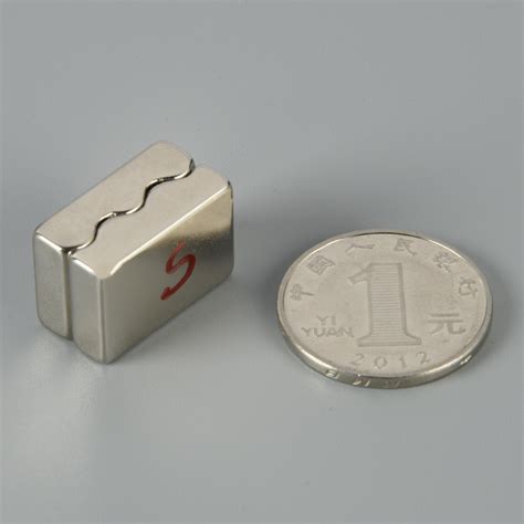 Mini Block Shaped Ni Coating Ndfeb Magnet China Permanent Magnet And