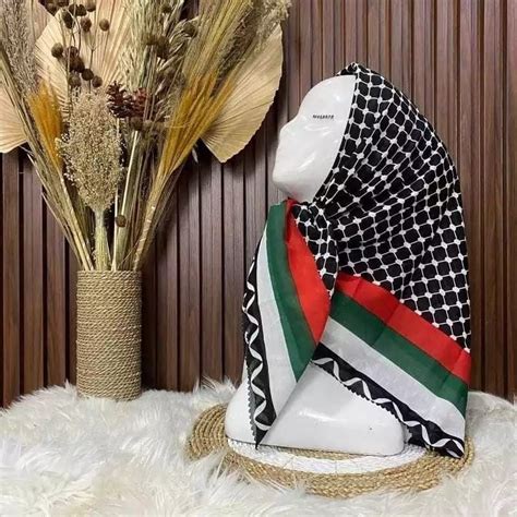 Jual TERLARIS VOAL MOTIF PALESTINA Jilbab Palestina Segi Empat Motif