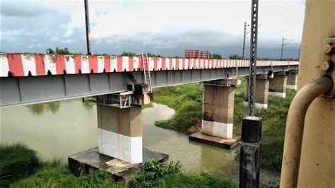 Kolkata Haldibari Tri Weekly Intercity Superfast Express Crossing