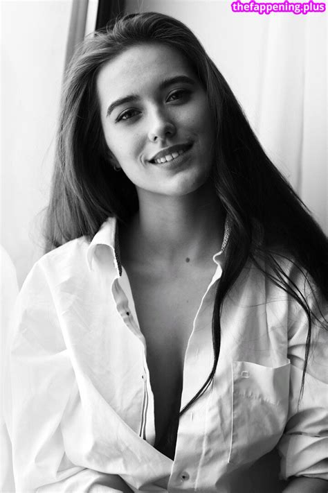 Alina Baranova Alina Fennec Alinafennec Nude OnlyFans Photo The Fappening Plus