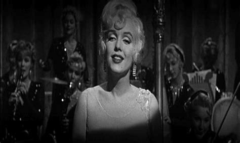 Some Like It Hot Marilyn Monroe WiffleGif