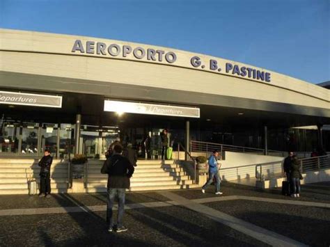 Aeroporto Di Roma Ciampino Tutti I Numeri Di Telefono Utili Telefono