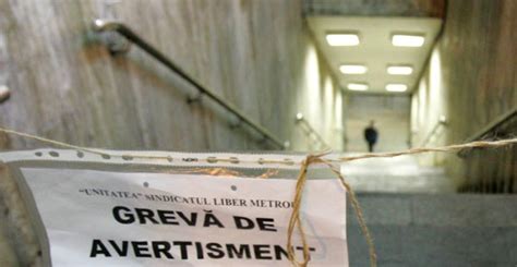 Grev De Avertisment La Metrou Joi Noiembrie Libertatea