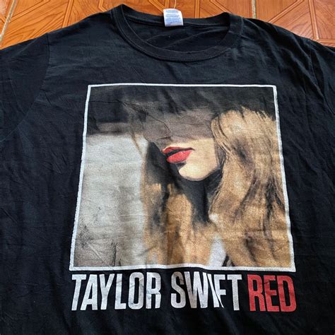 Taylor Swift Red Tour Vintage Shirt Tee Men S Fashion Tops And Sets Tshirts And Polo Shirts On