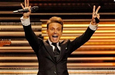 Espectacular Regreso De Luis Miguel A Los Escenarios Fotos Videos