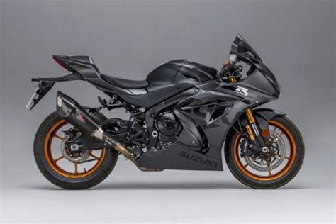 Suzuki Gsx 8r In The Works Motorcycle News Motorcycle Reviews From