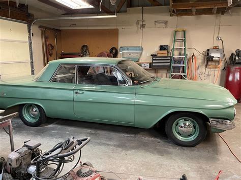 1961 Chevrolet Impala 5 Barn Finds