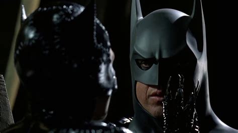 Michael Keatons 10 Best Moments As Batman Ranked