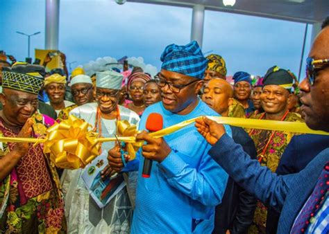 Pictorial Makinde Inaugurates New Olubadan Palace Says Lgas To