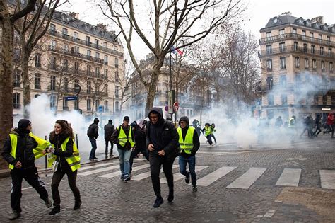 Yellow Vest Movement Prolewiki