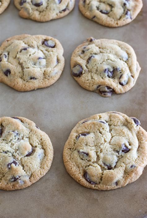 Classic Crunchy Chocolate Chip Cookies Golden Barrel