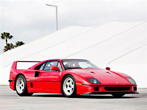 FERRARI F40 Specs Photos 1987 1988 1989 1990 1991 1992