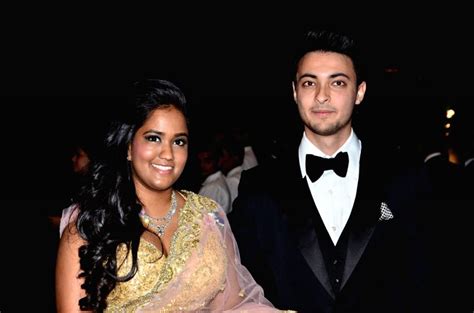 Arpita Khan Age, Husband, Son, Biography, Career, Family