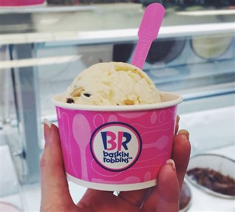 The Best Baskin Robbins Ice Cream Flavors Ranked