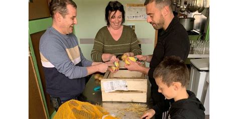 Fraize Une Centaine De Convives Au Repas Des Pompiers