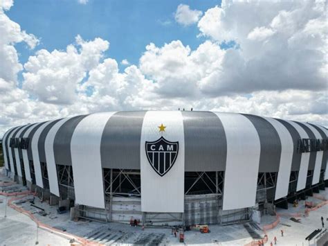 Ap S Vencer O S O Paulo Jogador Do Galo P E Casa A Venda Portal Do