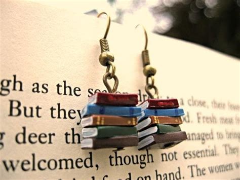 20 Stylish Book Earrings - BOOKGLOW