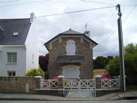 picture  house