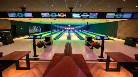 t'Bourgondisch Hof - Waalwijk, Netherlands | Brunswick Bowling