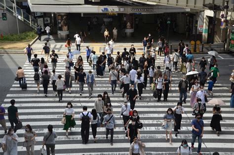 したたかに「人と共存」狙う？ 新型コロナウイルスの進化と謎 毎日新聞