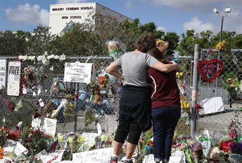 Marjory Stoneman Douglas High School Honors Therapy Dogs in Yearbook ...