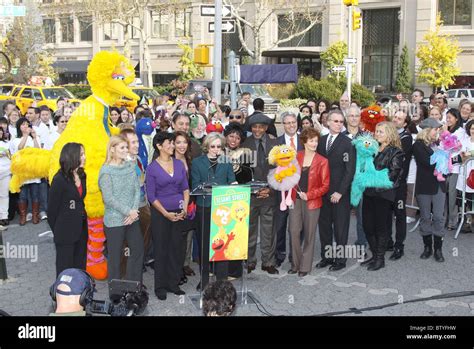 SESAME STREET Day Commemorates Show's 40th Anniversary Stock Photo - Alamy