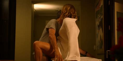 Nude Video Celebs Erinn Hayes Sexy Huge In France S E