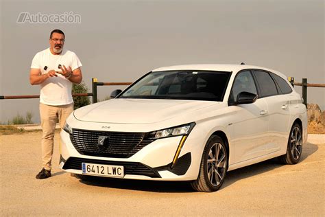 VÍDEO Prueba del Peugeot 308 SW PHEV 180 CV 2022 gran salto Autocasión