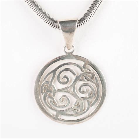 Sterling Silver Medallion Pendant with 18K Accents | EBTH