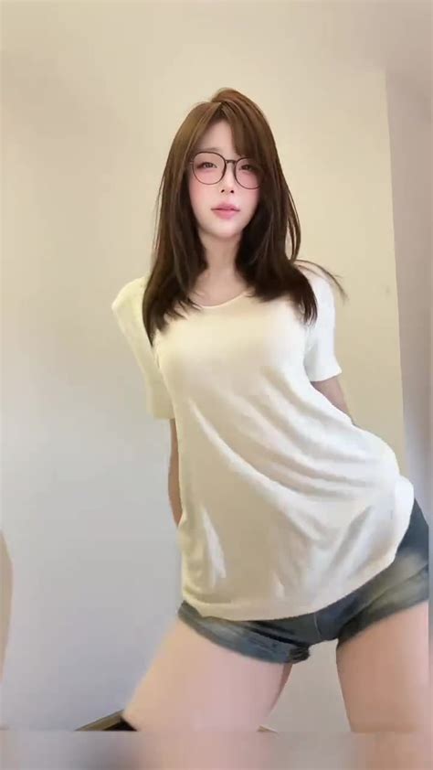 Hot Girls Dance Viral Dance Video