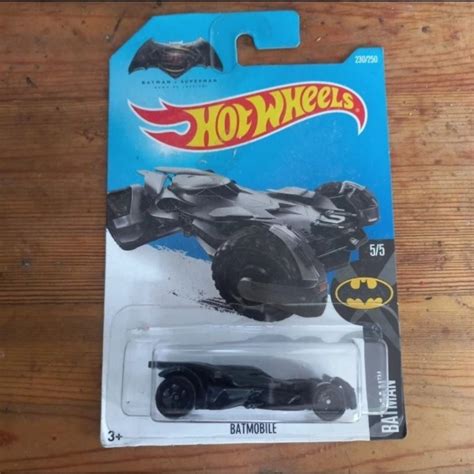 Jual Hot Wheels Batmobile Batman V Superman T Shopee Indonesia