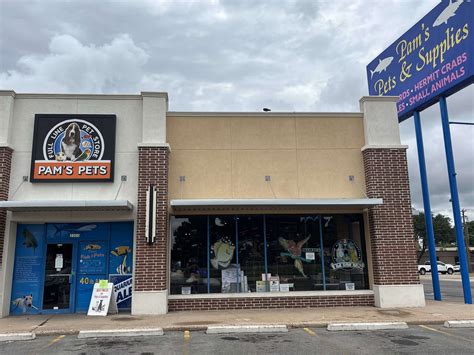 Pet Store | Dog and Cat Food | Fish Store | Reptile & Small Animal