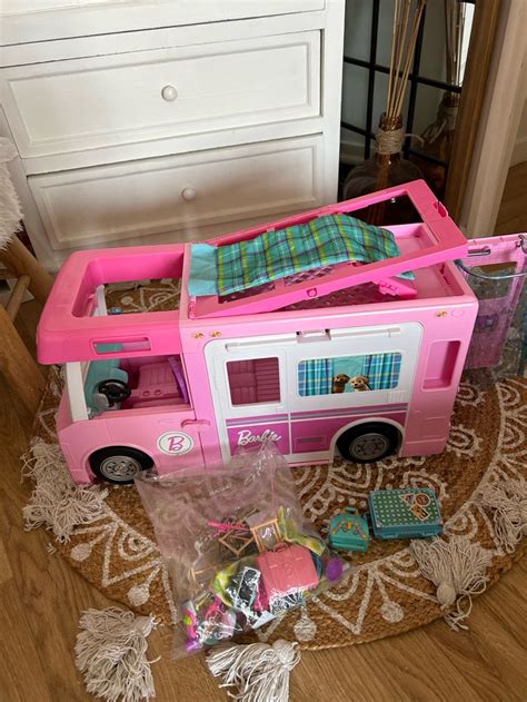 Barbie camping car de rêve Barbie Beebs